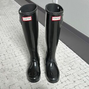 Hunter Glossy Black Tall Boots